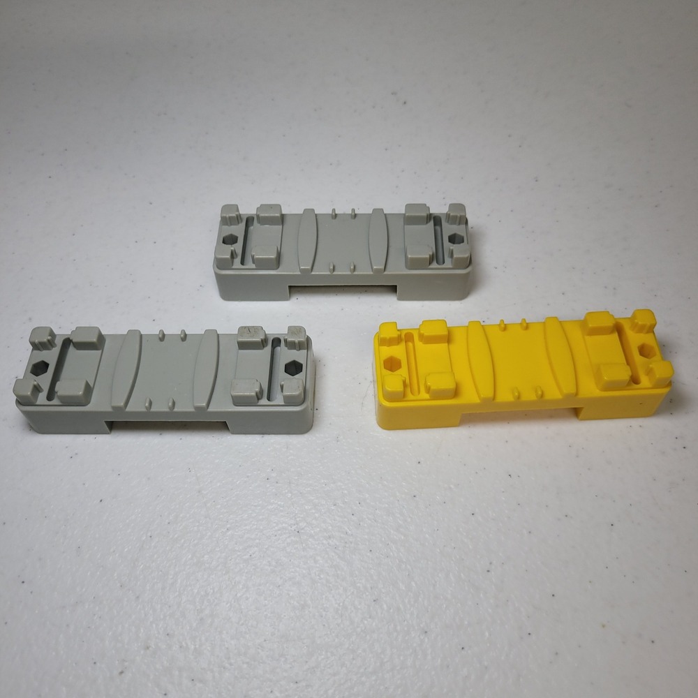 Vintage Tomy Track Riser Replacement Set Grey Yellow 2001